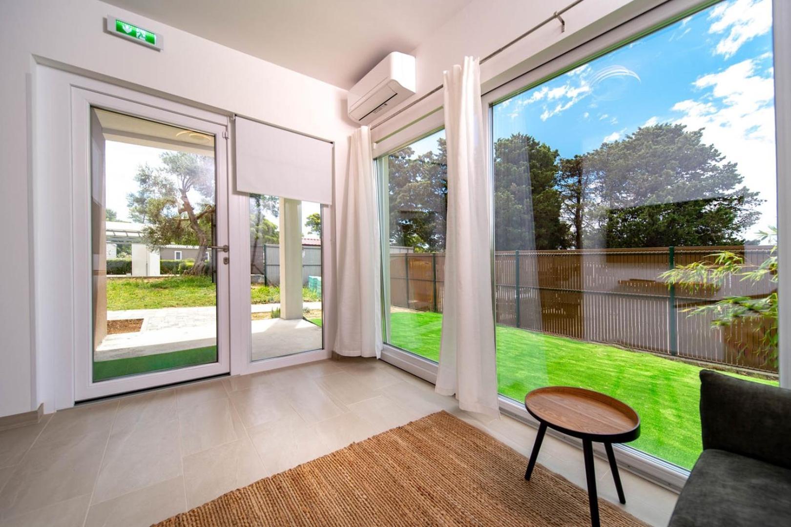 Arti Holiday Homes Banjol Екстериор снимка