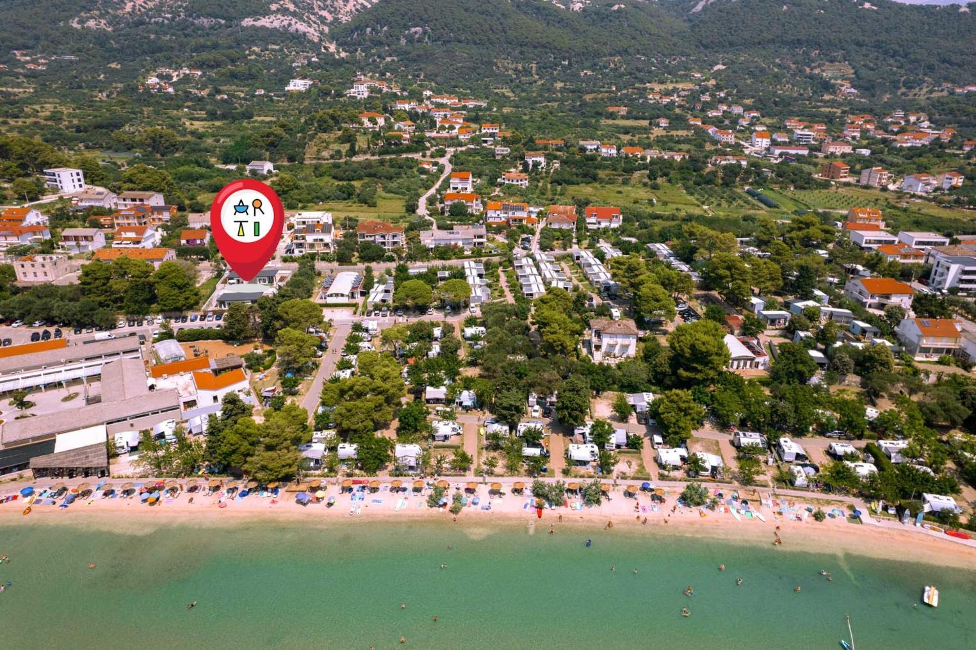 Arti Holiday Homes Banjol Екстериор снимка